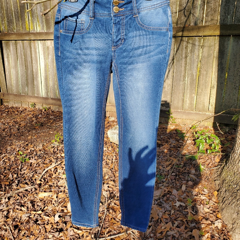 Used girls Crown and Ivy jeans size 10